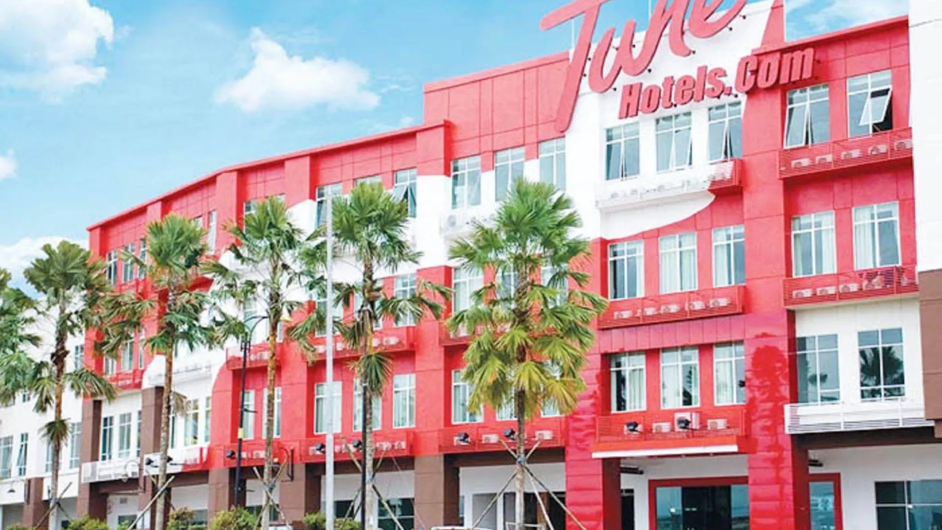 Tune Hotel - 1Borneo Kota Kinabalu