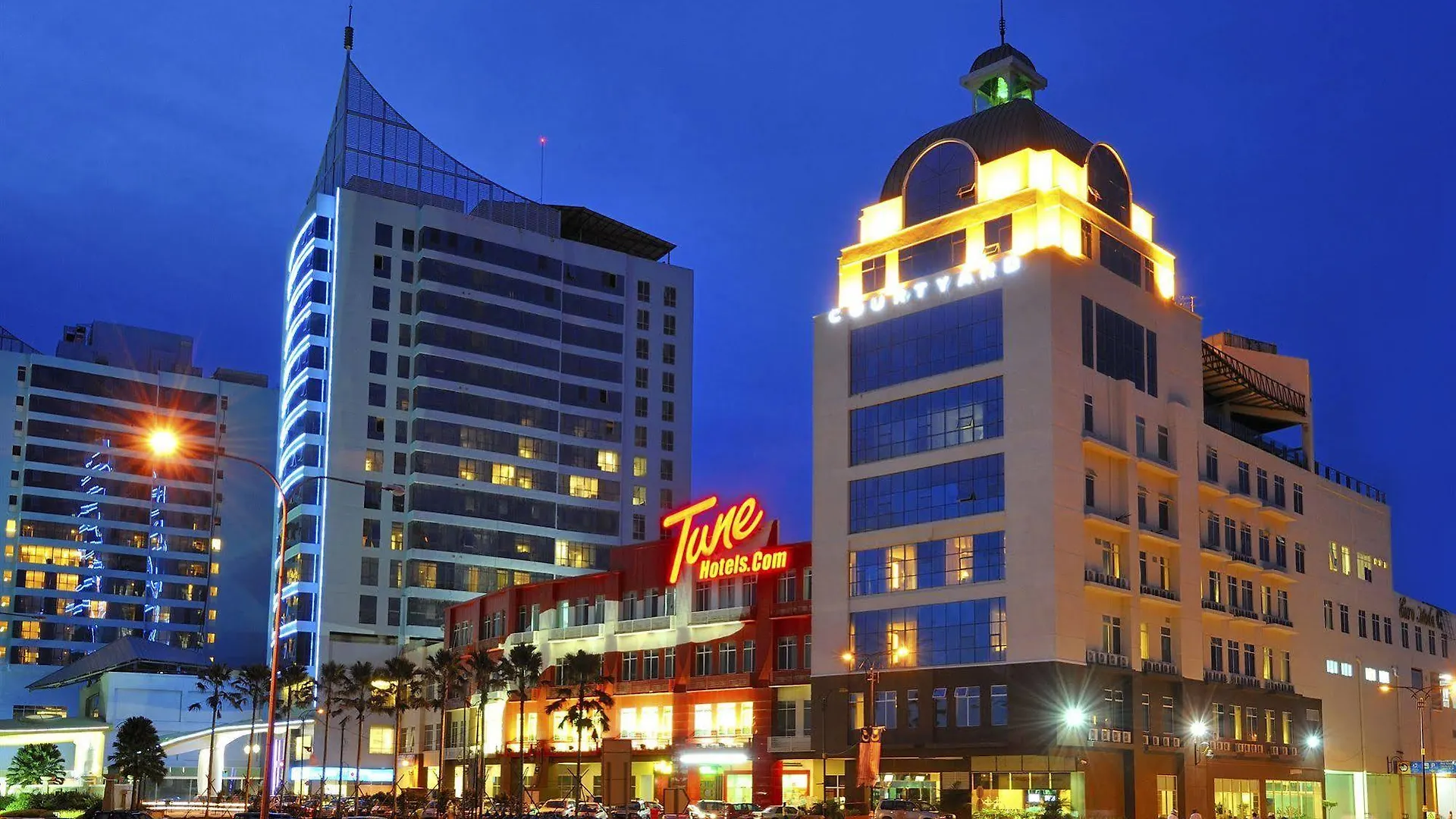 Tune Hotel - 1Borneo Kota Kinabalu Malaysia