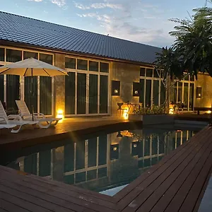 Otel Arch Cenang Pantai Cenang (Langkawi)