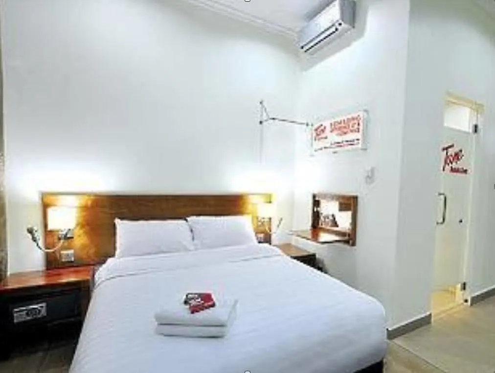Tune Hotel - 1Borneo Kota Kinabalu